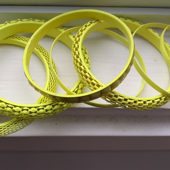 Set of 8 bracelets - Picture 2 of 2